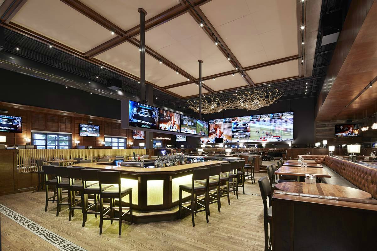 La Cage Aux Sports Restaurants Boucherville
