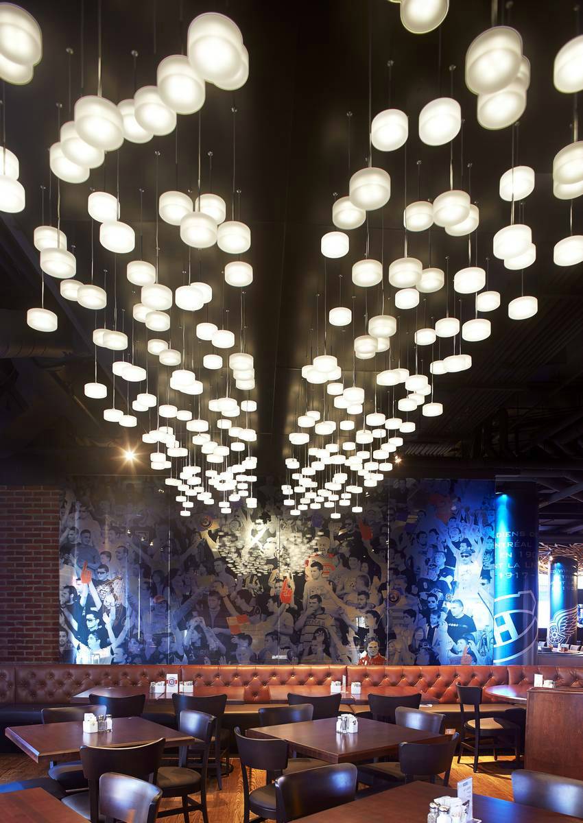 La Cage Aux Sports Restaurants Centre Bell